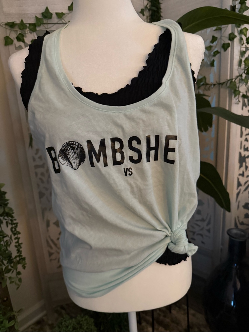 Victoria's Secret Light Mint 'Bombshell' Graphic Tank